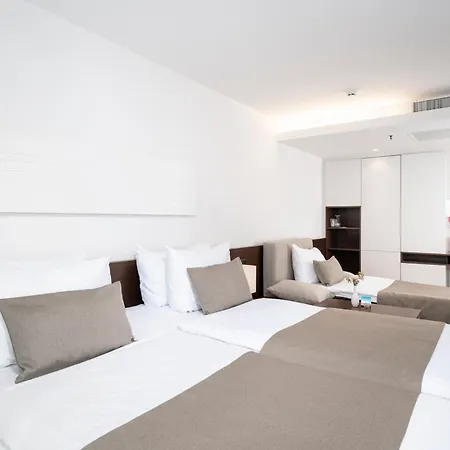 帕林提姆蓝色泻湖酒店