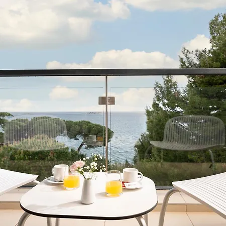 Parentium Plava Laguna פורץ