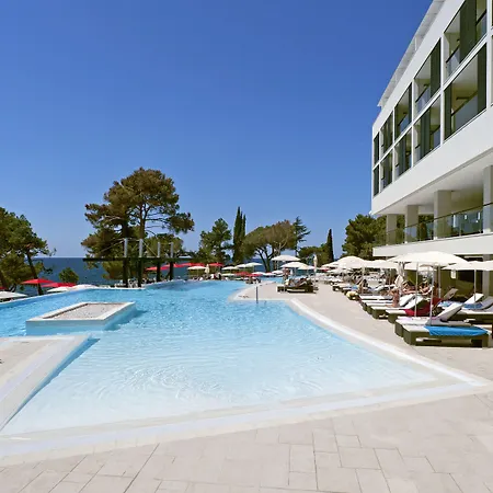 Szálloda Parentium Plava Laguna 4*