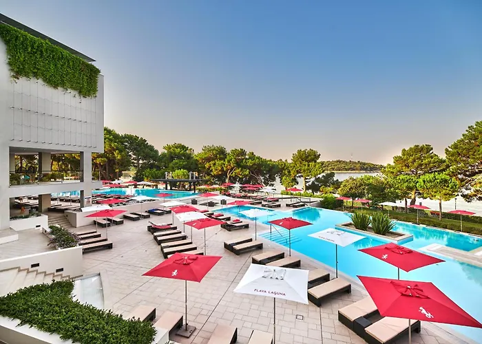 Parentium Plava Laguna 4*