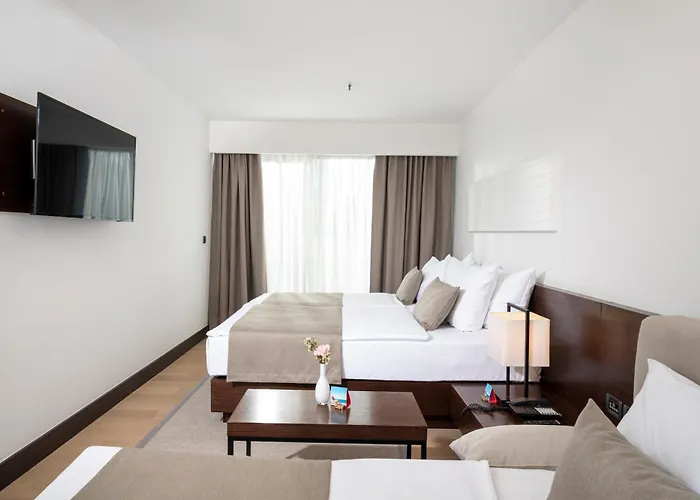 Parentium Plava Laguna Отель