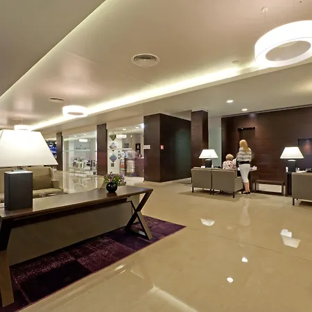 Hotel Parentium Plava Laguna 4*